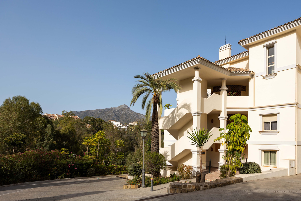 Appartement te koop in Nueva Andalucía | 3 slaapkamers H5450578