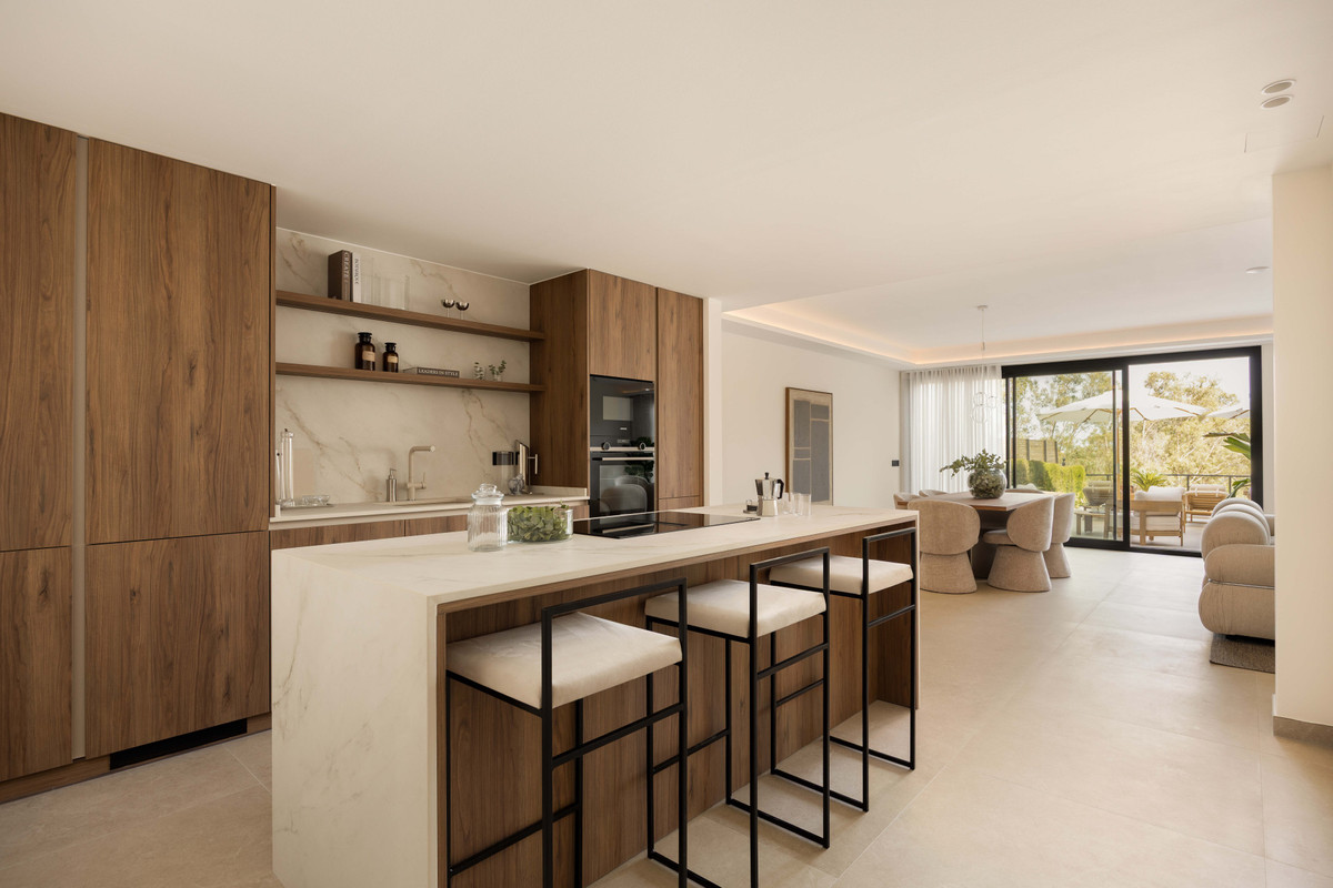 Appartement te koop in Nueva Andalucía | 3 slaapkamers H5450578