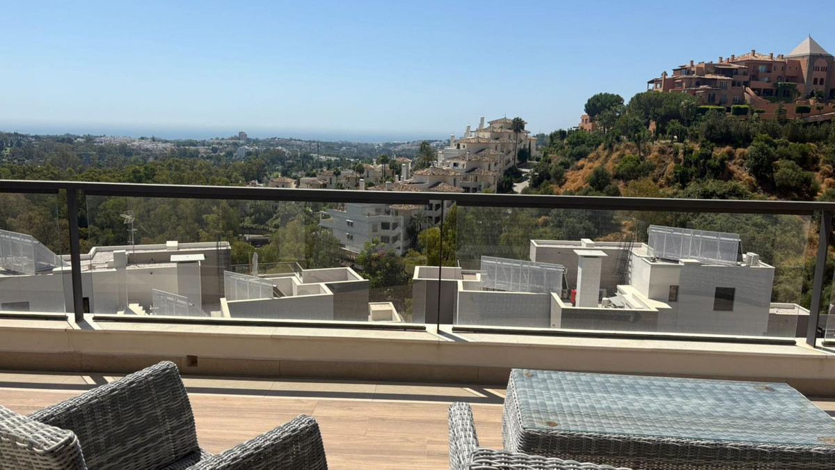 Appartement te koop in Nueva Andalucía | 3 slaapkamers H5455291