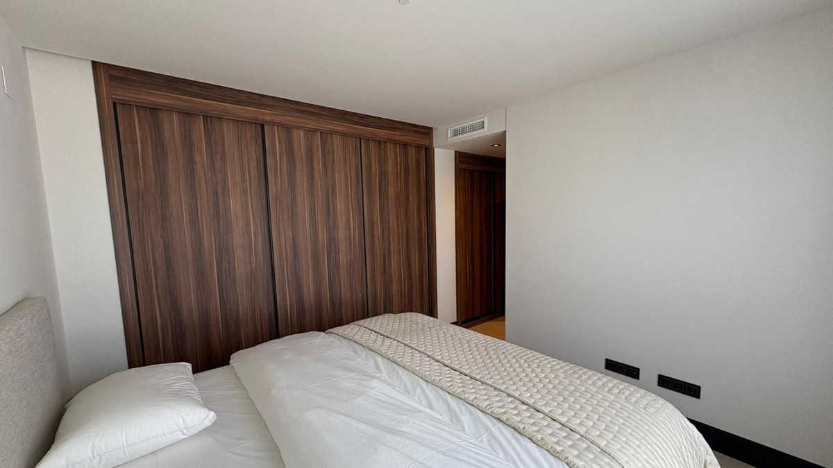Appartement te koop in Nueva Andalucía | 3 slaapkamers H5455291