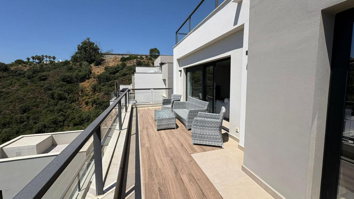 Appartement te koop in Nueva Andalucía | 3 slaapkamers H5455291
