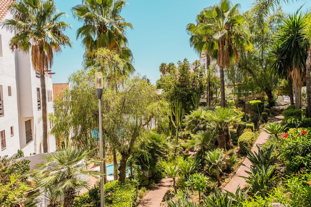 Appartement te koop in Nueva Andalucía | 1 slaapkamers H5456116
