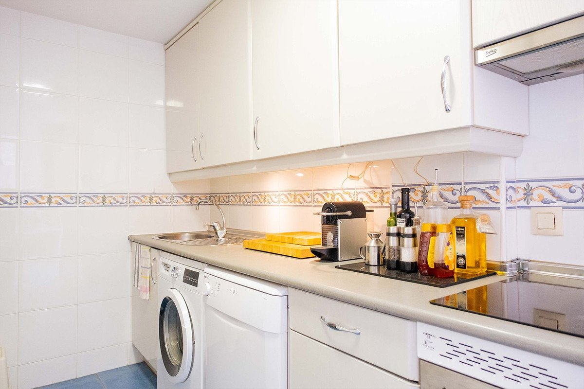 Appartement te koop in Nueva Andalucía | 1 slaapkamers H5456116