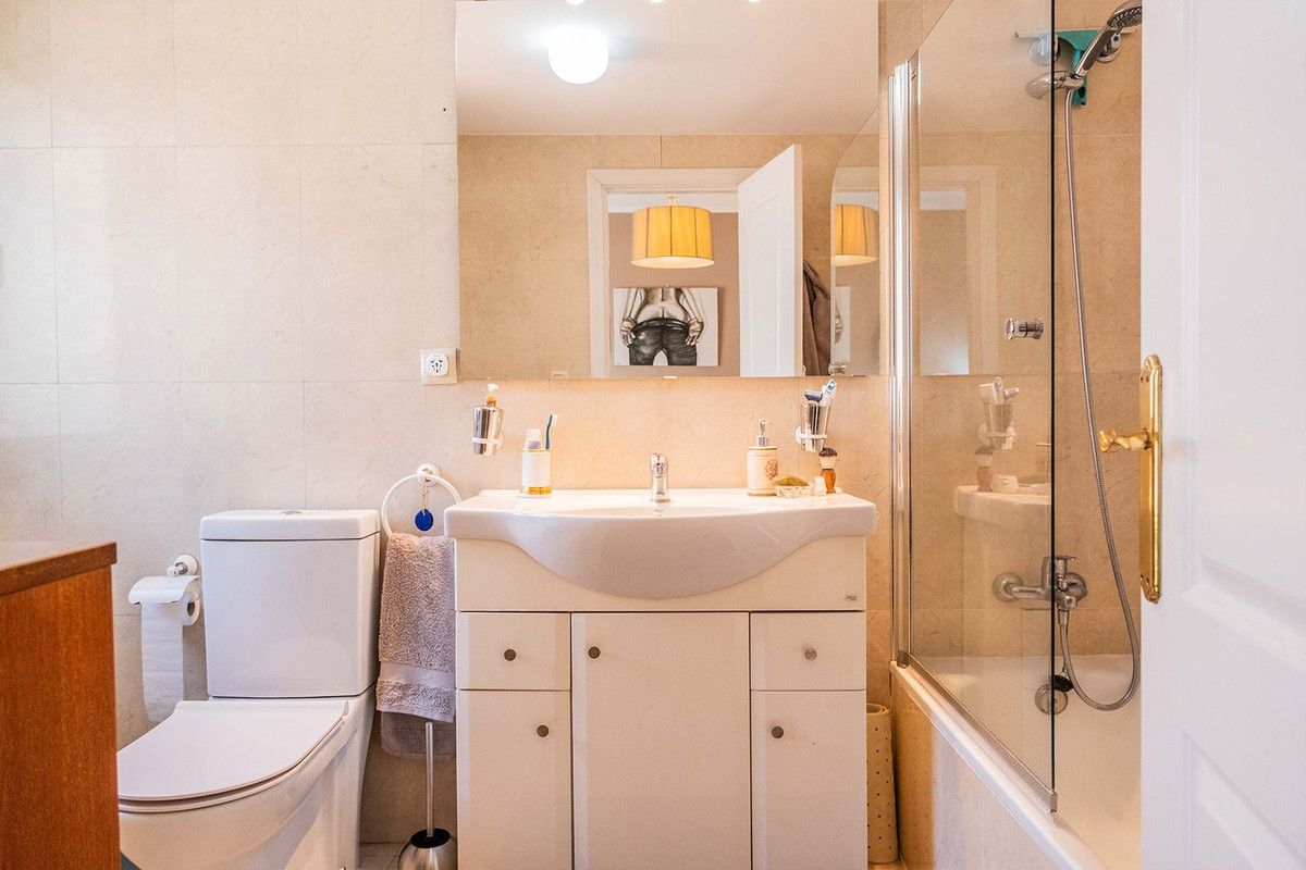 Appartement te koop in Nueva Andalucía | 1 slaapkamers H5456116
