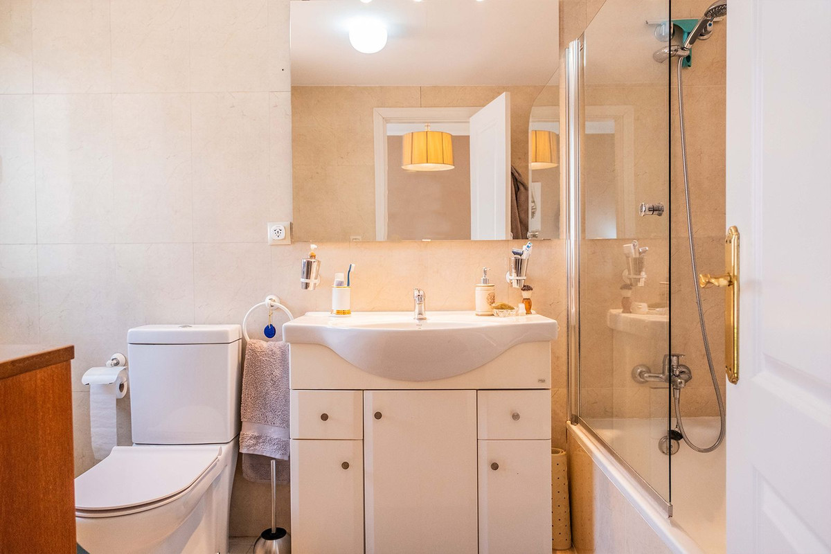 Appartement te koop in Nueva Andalucía | 1 slaapkamers H5456116