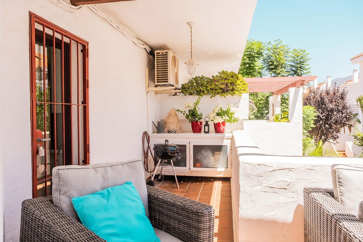 Appartement te koop in Nueva Andalucía | 1 slaapkamers H5456116