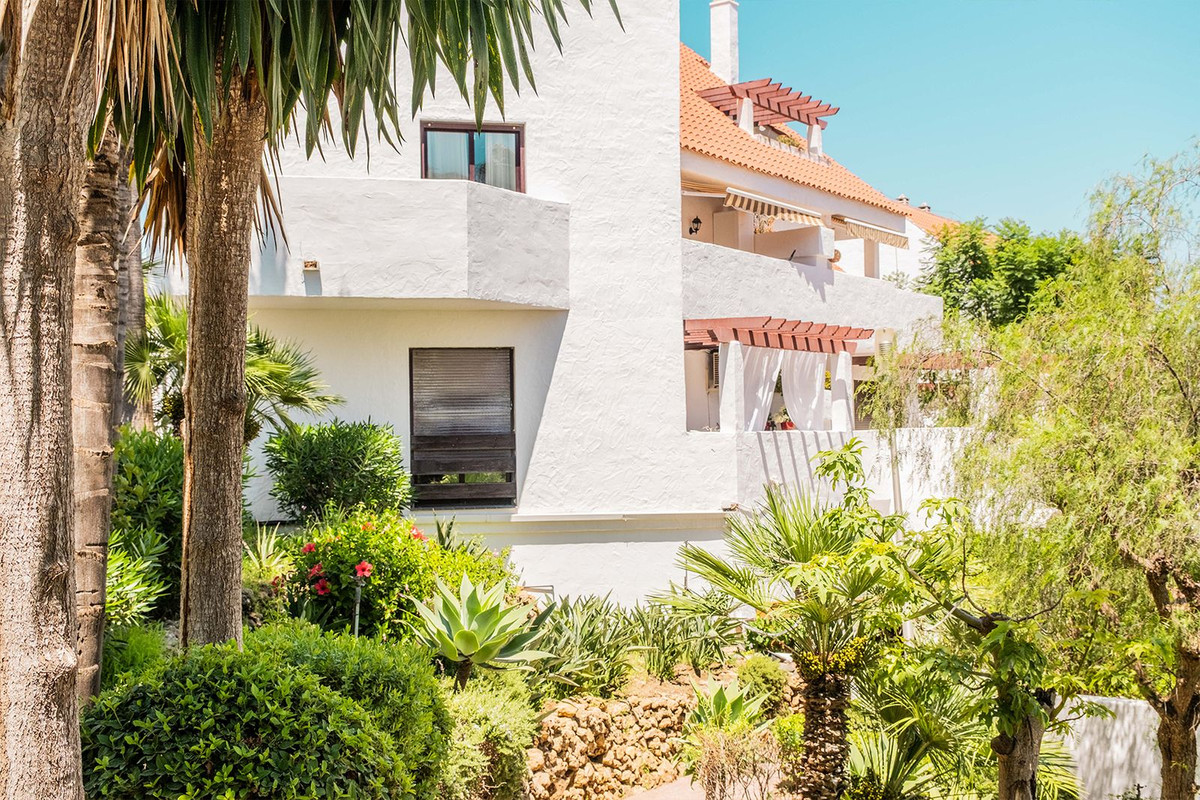 Appartement te koop in Nueva Andalucía | 1 slaapkamers H5456116