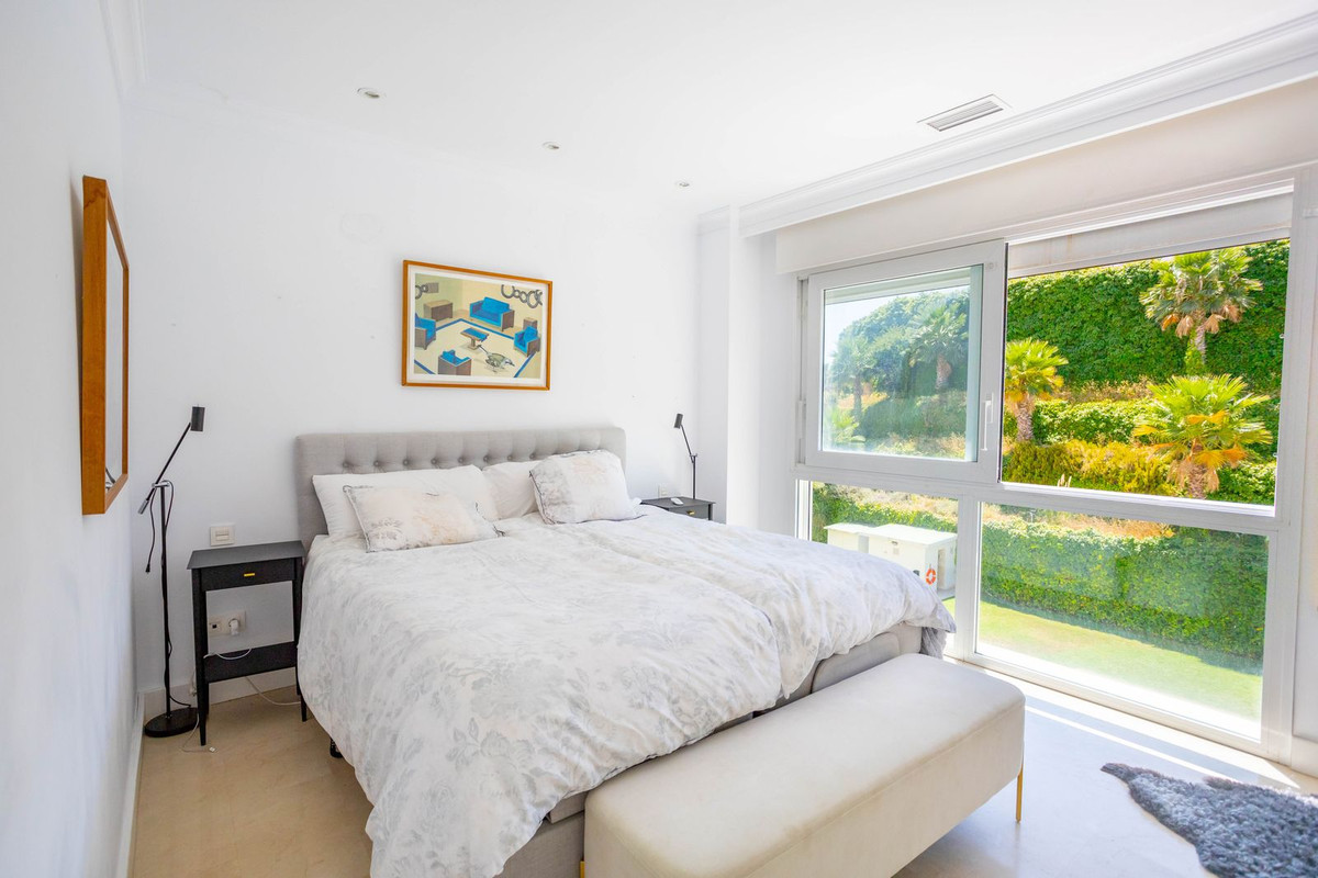 Appartement te koop in Nueva Andalucía | 2 slaapkamers H5457385