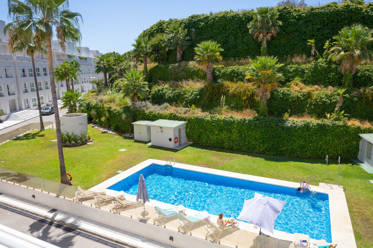 Appartement te koop in Nueva Andalucía | 2 slaapkamers H5457385