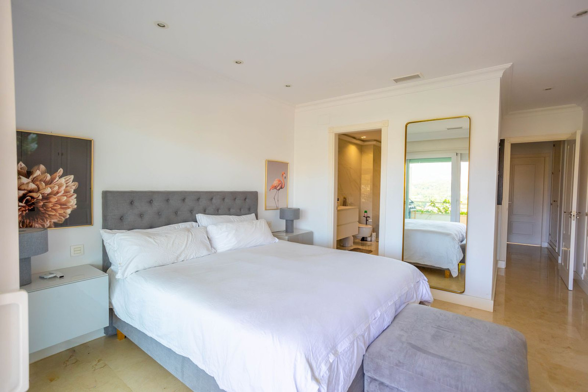 Appartement te koop in Nueva Andalucía | 2 slaapkamers H5457385