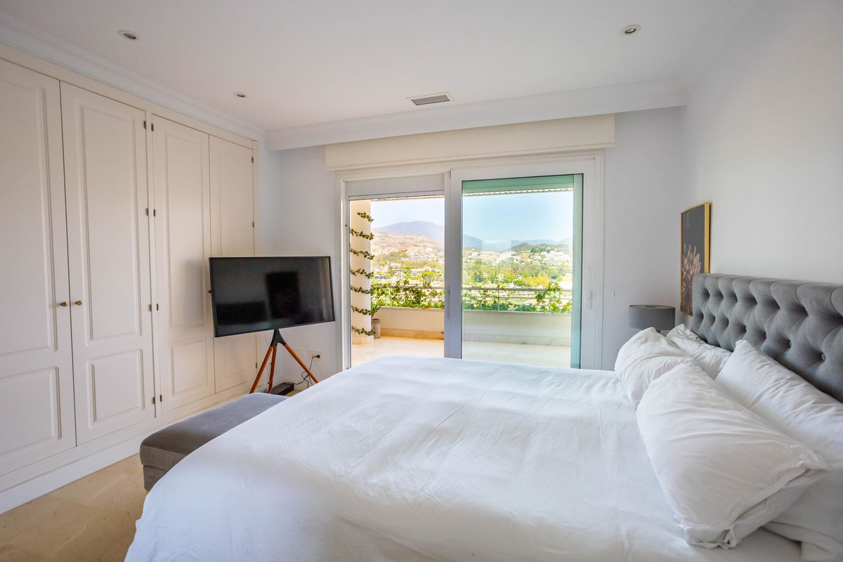 Appartement te koop in Nueva Andalucía | 2 slaapkamers H5457385