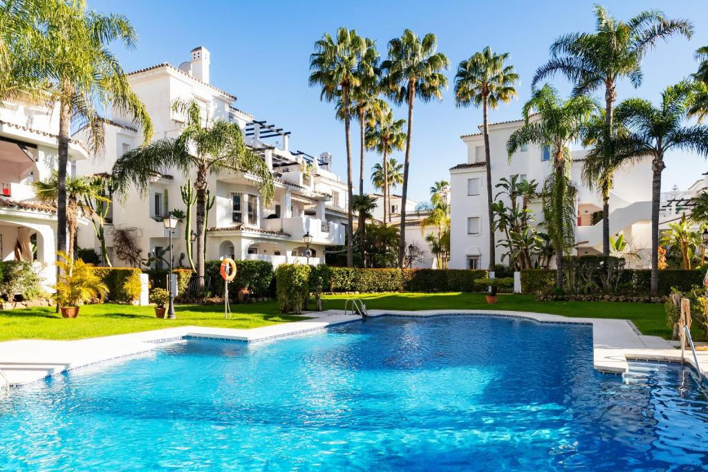 Appartement te koop in Nueva Andalucía | 2 slaapkamers H5457781