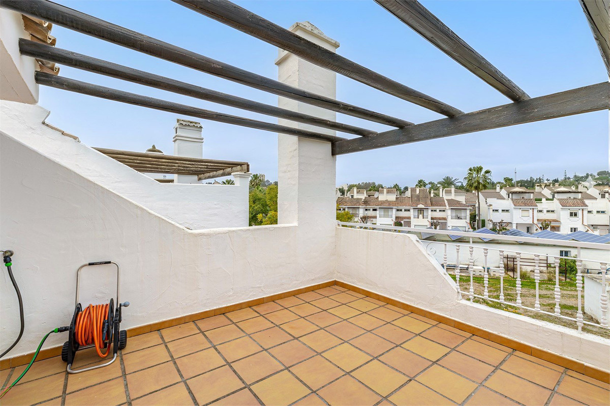 Appartement te koop in Nueva Andalucía | 2 slaapkamers H5457781