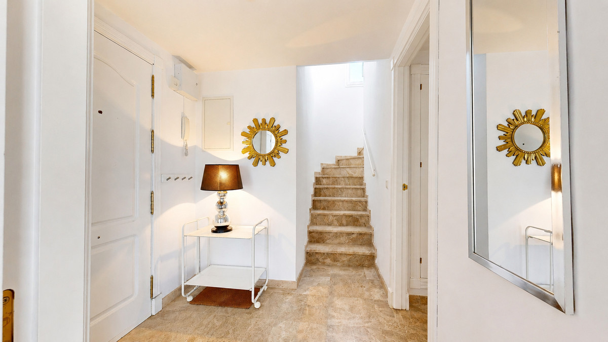 Appartement te koop in Nueva Andalucía | 3 slaapkamers H5459800