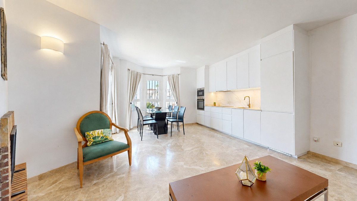 Appartement te koop in Nueva Andalucía | 3 slaapkamers H5459800