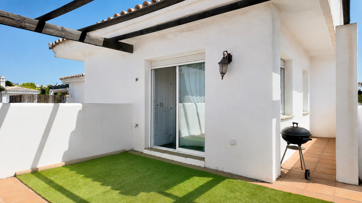Appartement te koop in Nueva Andalucía | 3 slaapkamers H5459800