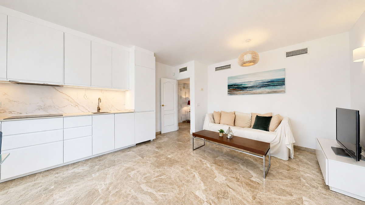 Appartement te koop in Nueva Andalucía | 3 slaapkamers H5459800