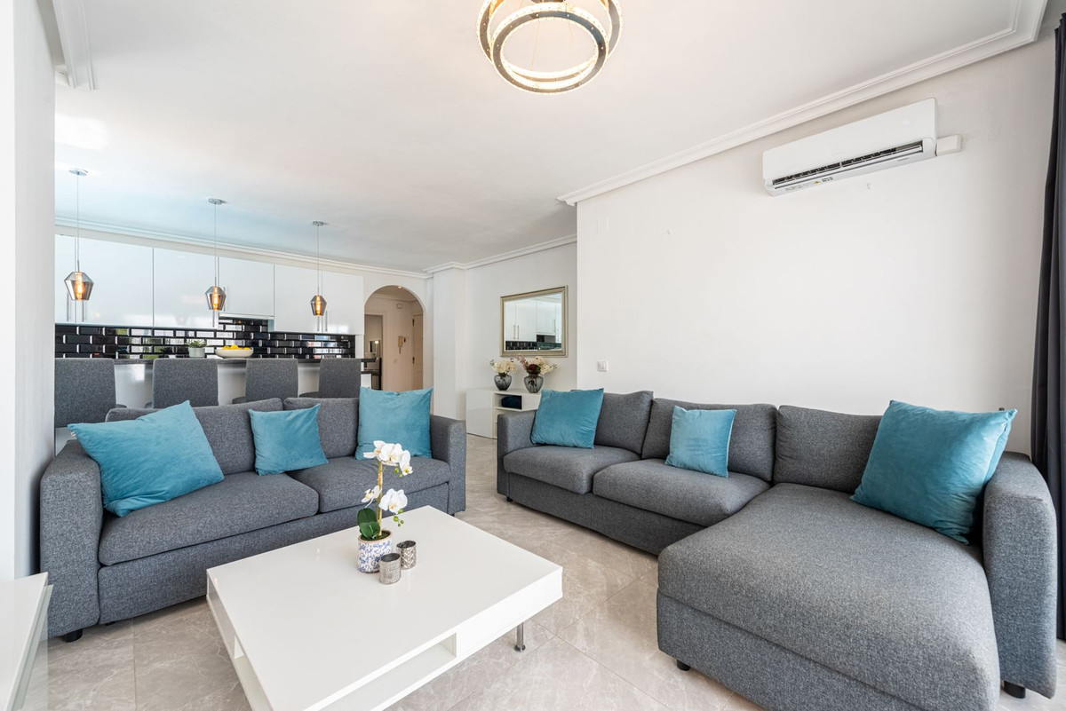 Appartement te koop in Nueva Andalucía | 3 slaapkamers H5460895