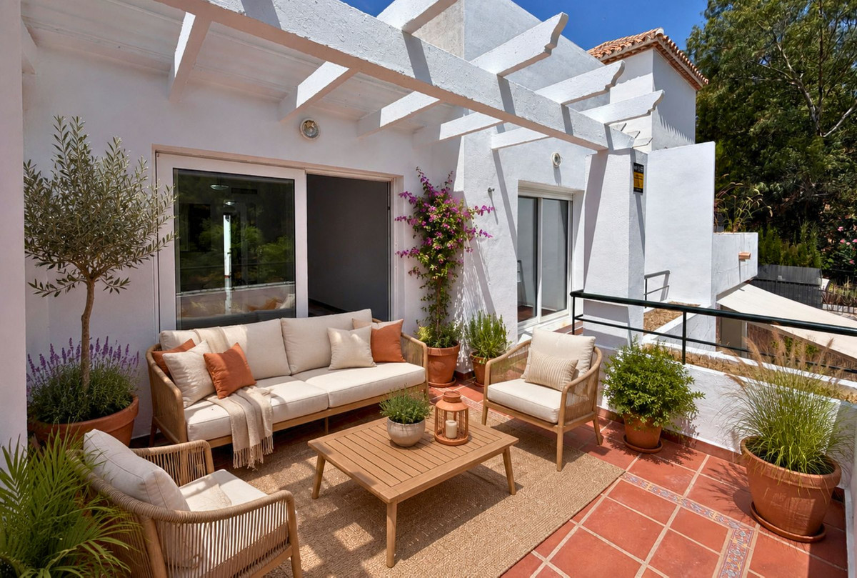 Appartement te koop in Nueva Andalucía | 2 slaapkamers H5461369