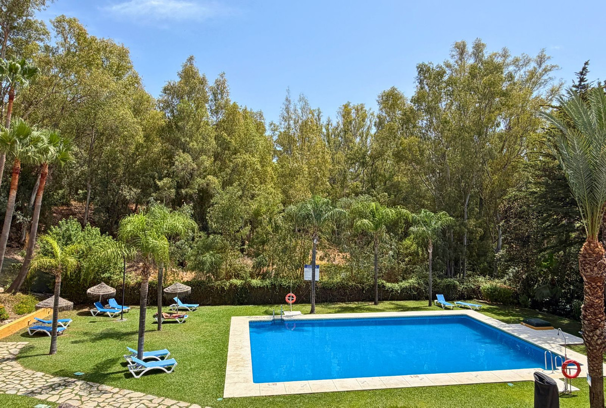 Appartement te koop in Nueva Andalucía | 2 slaapkamers H5461369