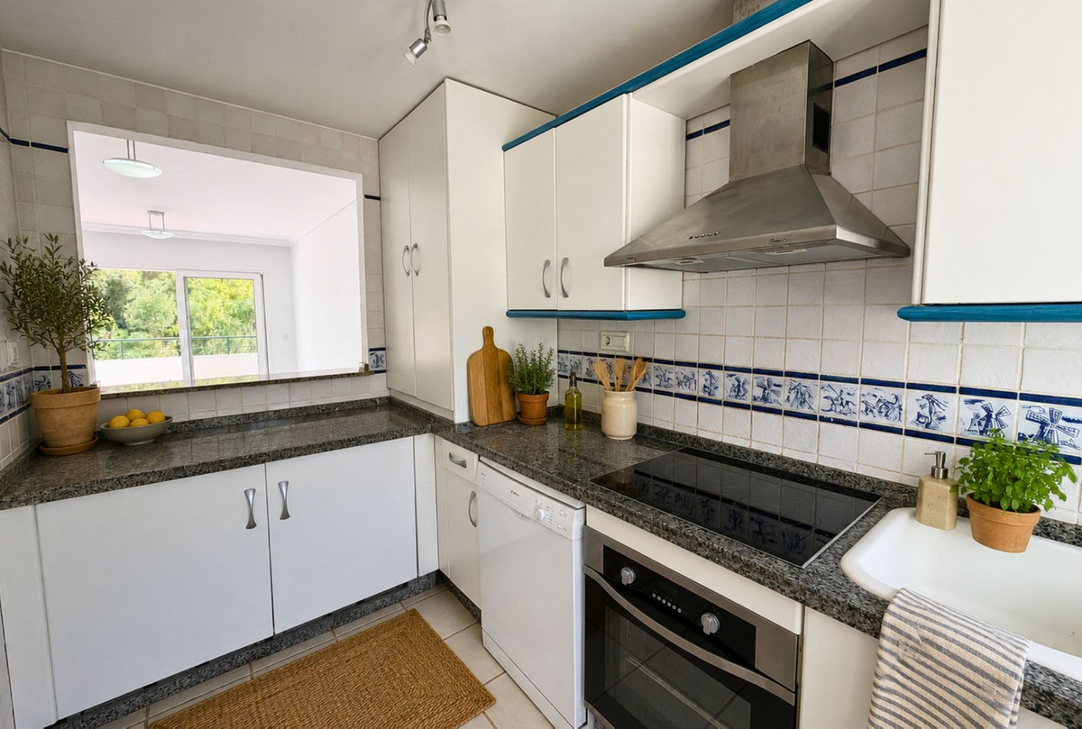 Appartement te koop in Nueva Andalucía | 2 slaapkamers H5461369