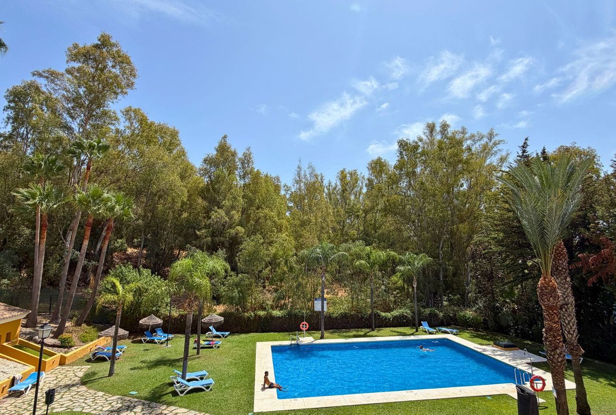 Appartement te koop in Nueva Andalucía | 2 slaapkamers H5461369