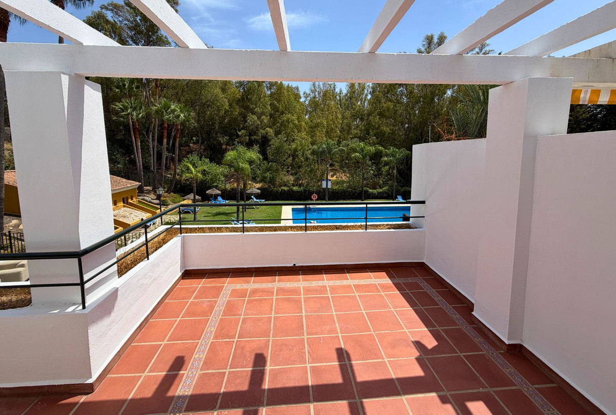 Appartement te koop in Nueva Andalucía | 2 slaapkamers H5461369