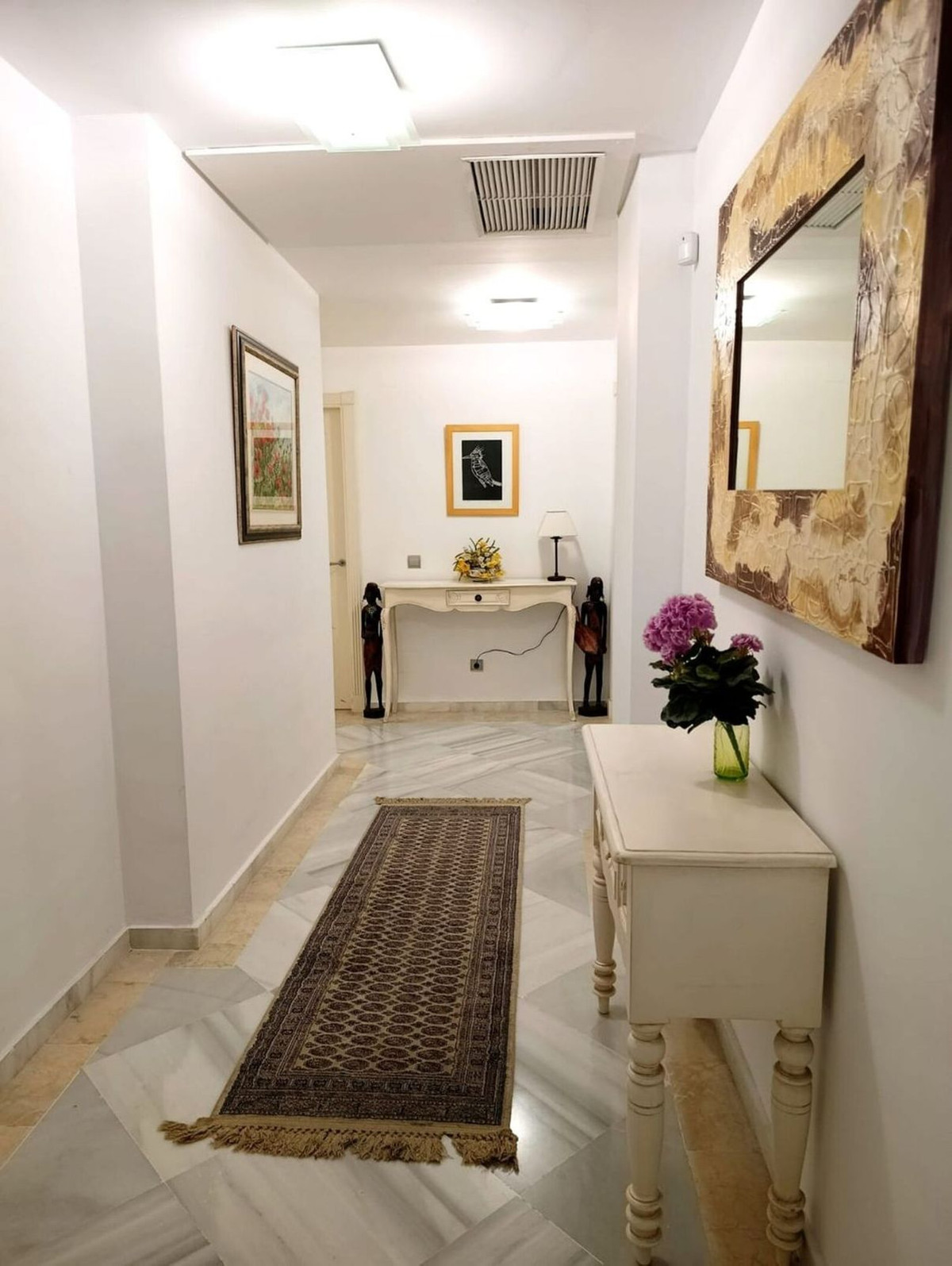 Appartement te koop in Nueva Andalucía | 3 slaapkamers H5461510