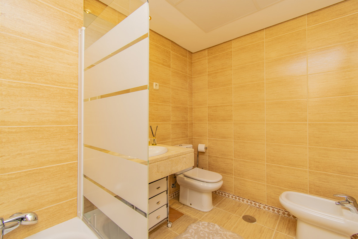 Appartement te koop in Nueva Andalucía | 2 slaapkamers H5461732
