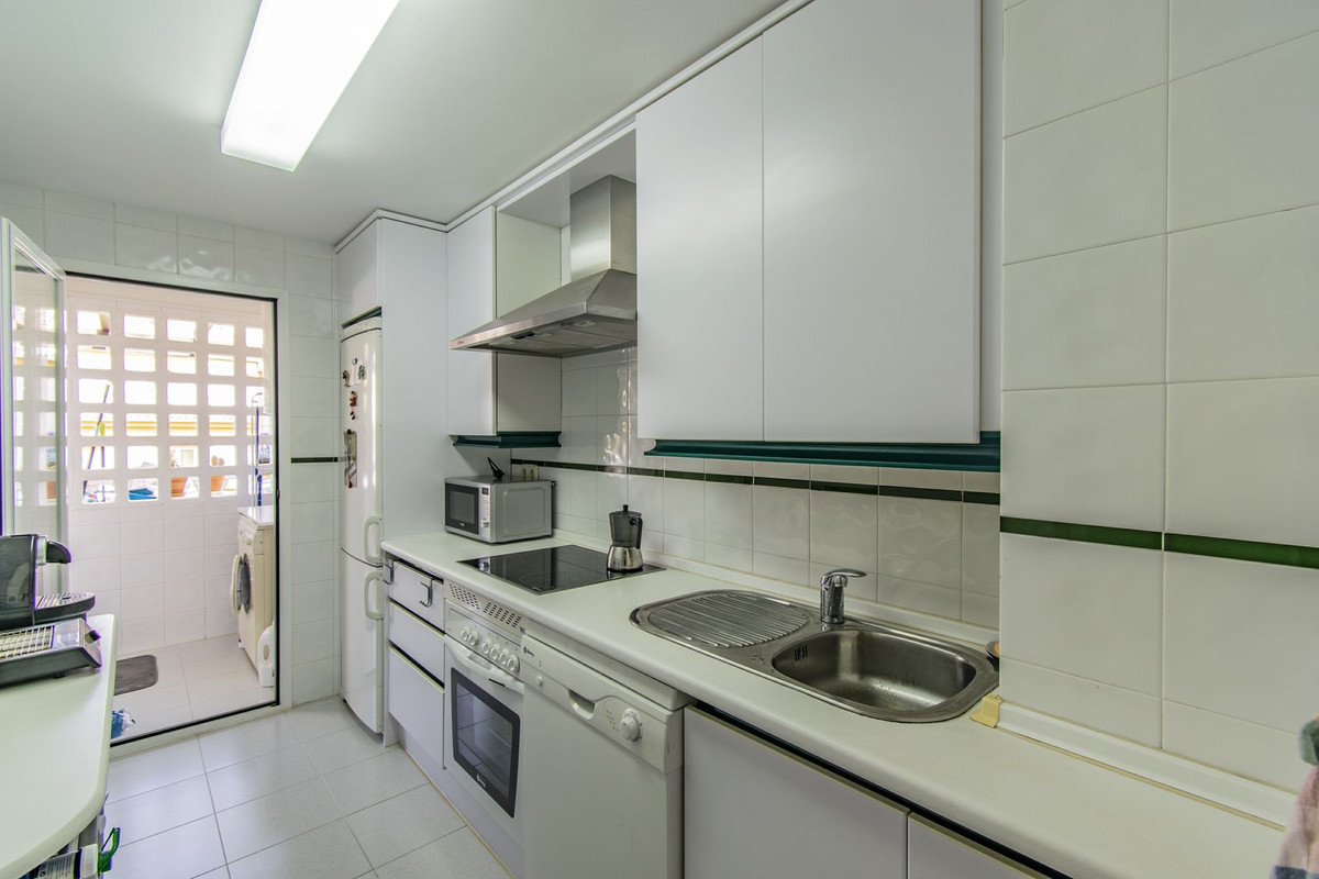 Appartement te koop in Nueva Andalucía | 2 slaapkamers H5461732