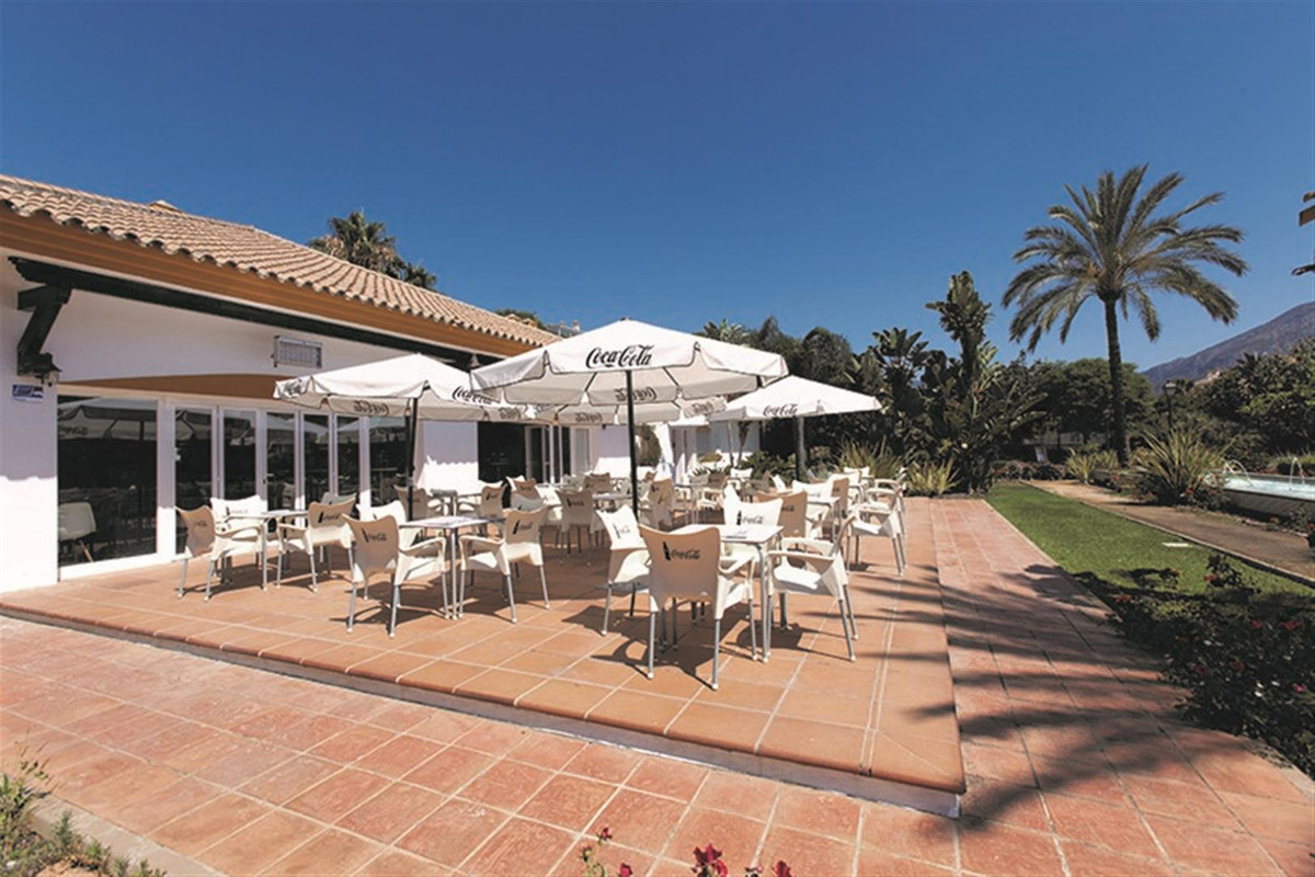 Appartement te koop in Nueva Andalucía | 2 slaapkamers H5461732