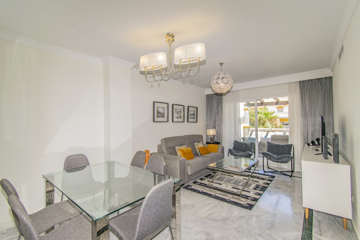 Appartement te koop in Nueva Andalucía | 2 slaapkamers H5461732