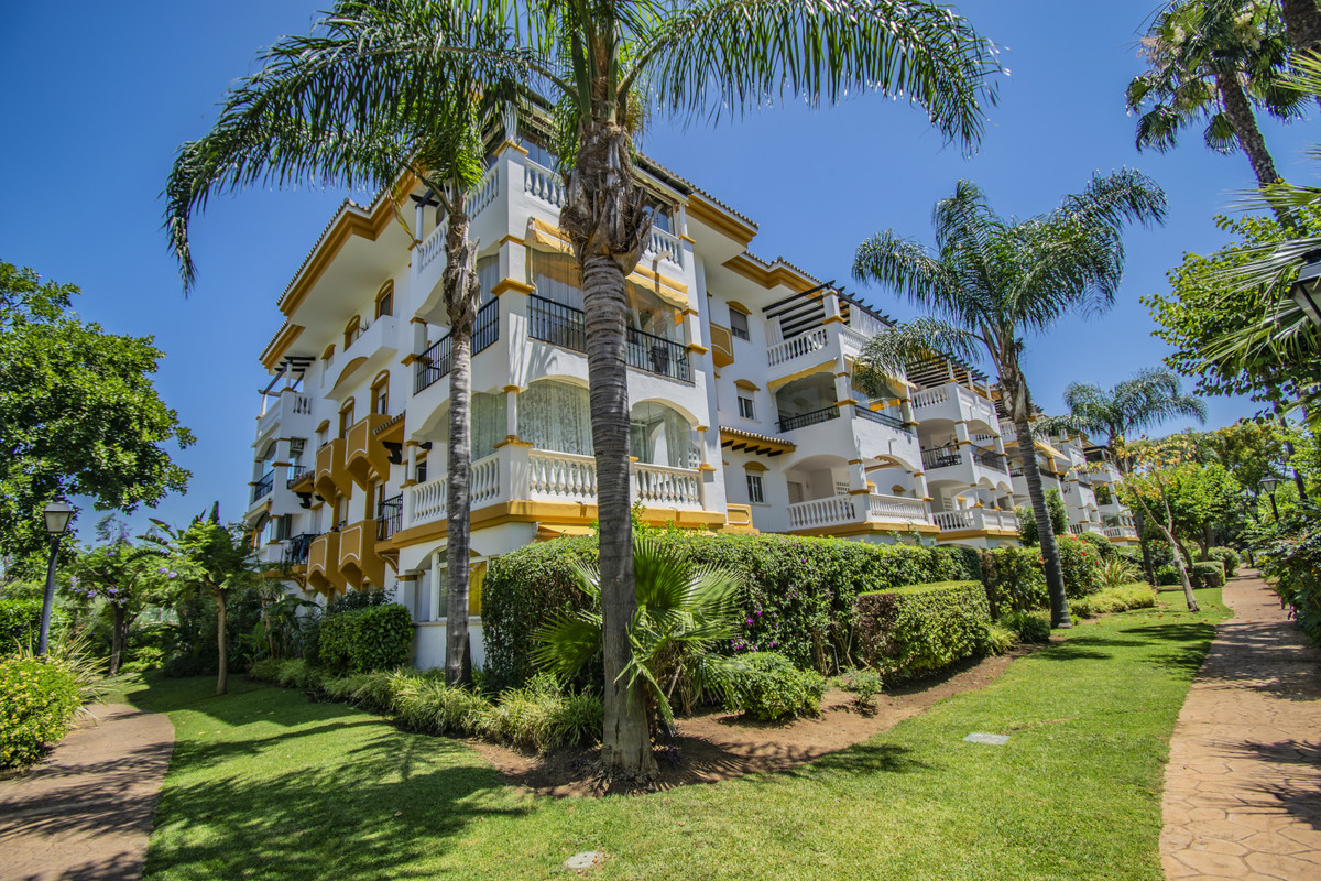 Appartement te koop in Nueva Andalucía | 2 slaapkamers H5461732