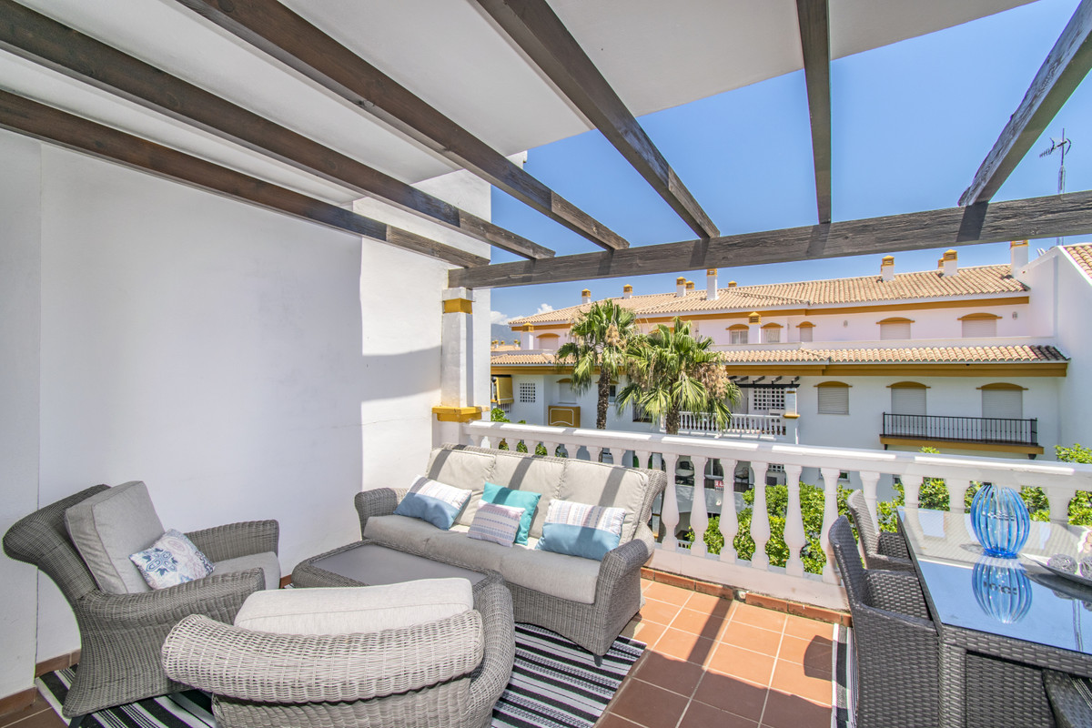 Appartement te koop in Nueva Andalucía | 2 slaapkamers H5461732
