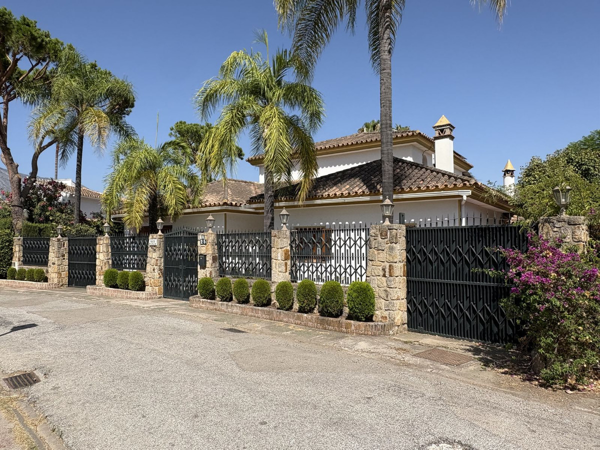 Appartement te koop in Nueva Andalucía | 5 slaapkamers H5461816