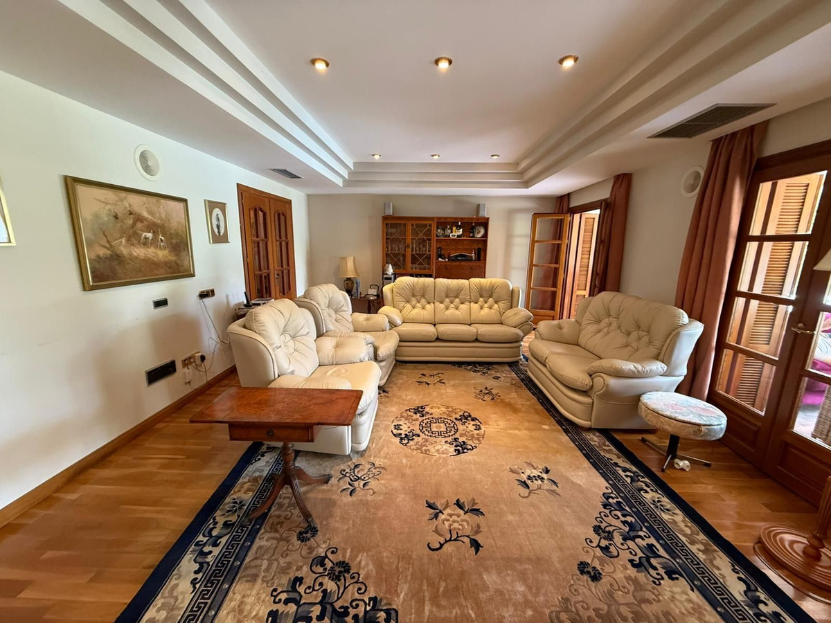 Appartement te koop in Nueva Andalucía | 5 slaapkamers H5461816