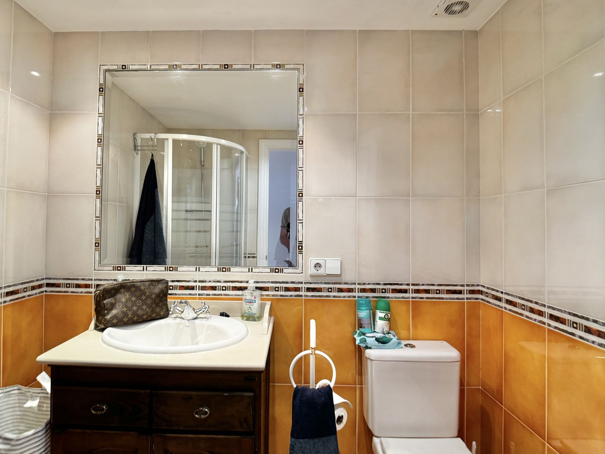 Appartement te koop in Nueva Andalucía | 2 slaapkamers H5461912