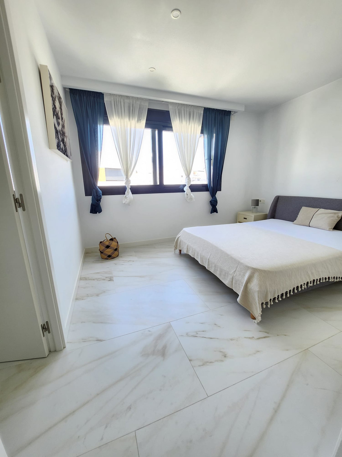 Appartement te koop in Nueva Andalucía | 3 slaapkamers H5463244