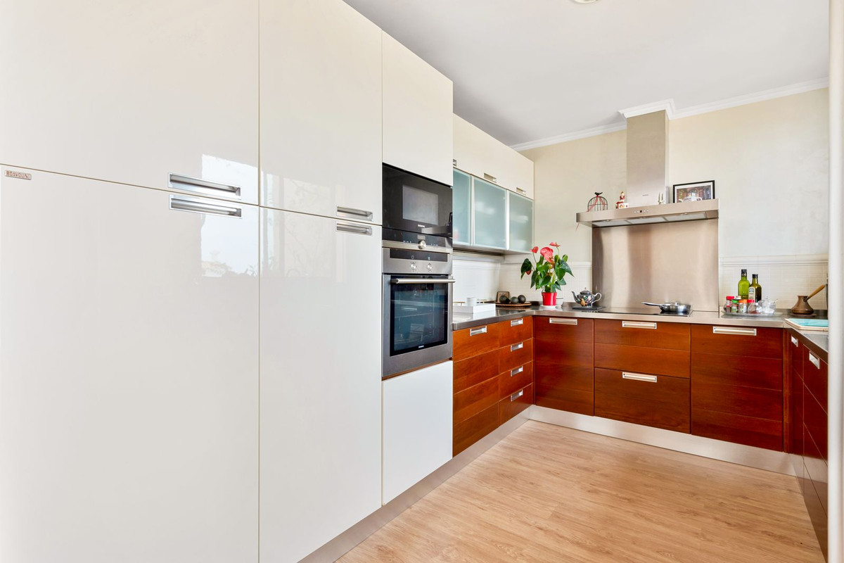 Appartement te koop in Nueva Andalucía | 2 slaapkamers H5467825