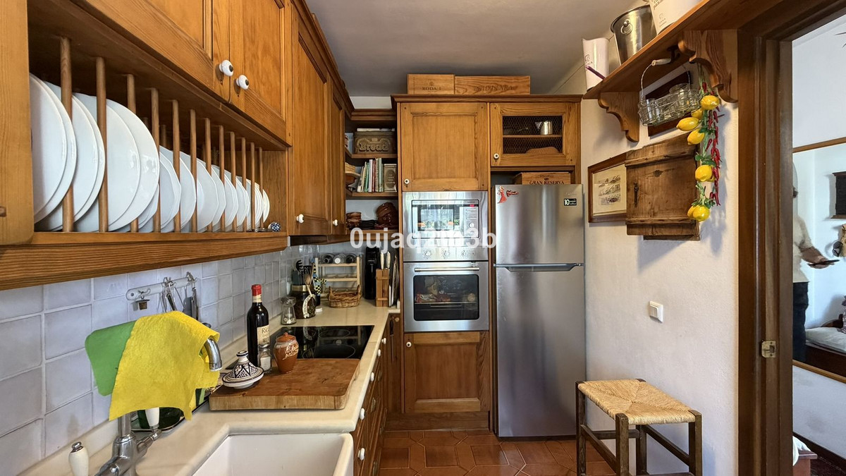 Appartement te koop in Nueva Andalucía | 2 slaapkamers H5468281