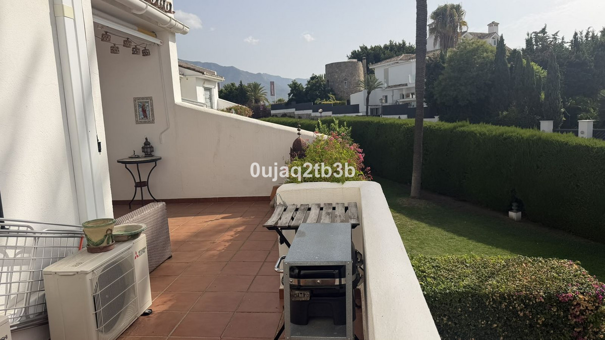 Appartement te koop in Nueva Andalucía | 2 slaapkamers H5468281