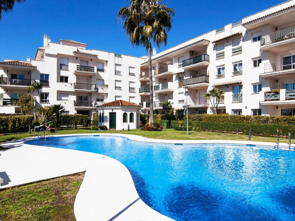 Appartement te koop in Nueva Andalucía | 2 slaapkamers H5468503