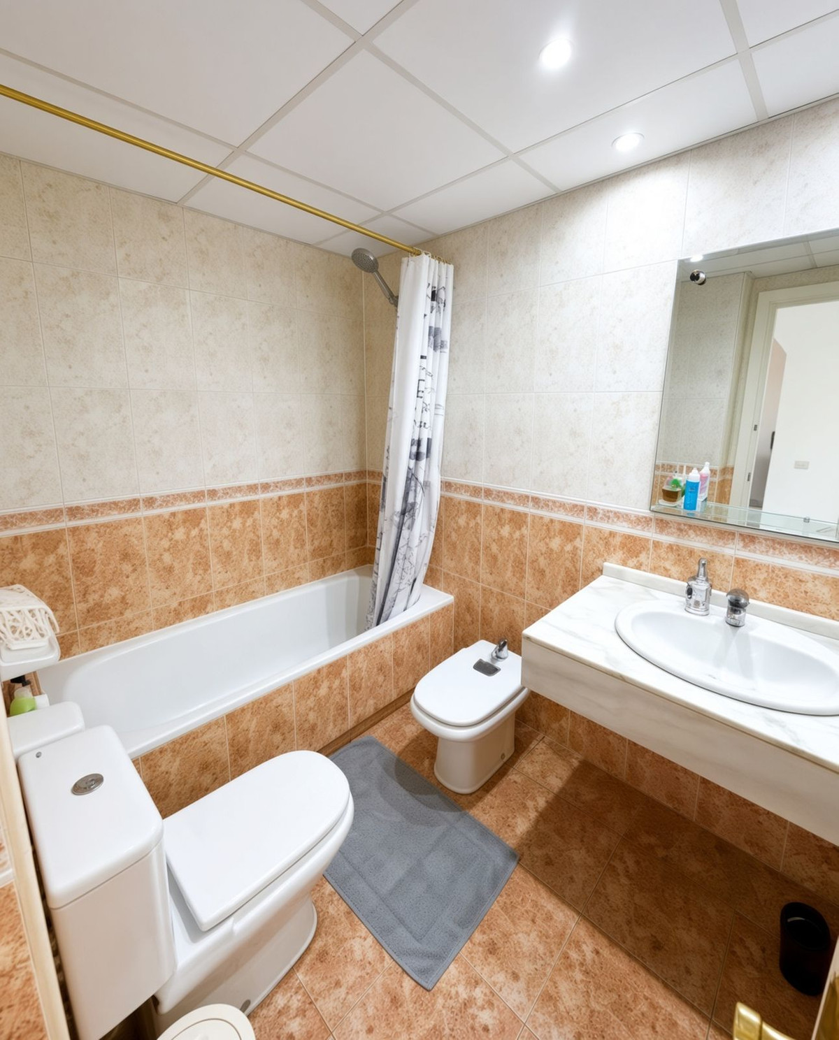 Appartement te koop in Nueva Andalucía | 2 slaapkamers H5468503