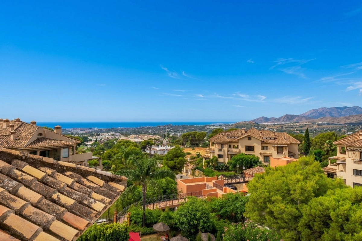 Appartement te koop in Nueva Andalucía | 5 slaapkamers H5470438