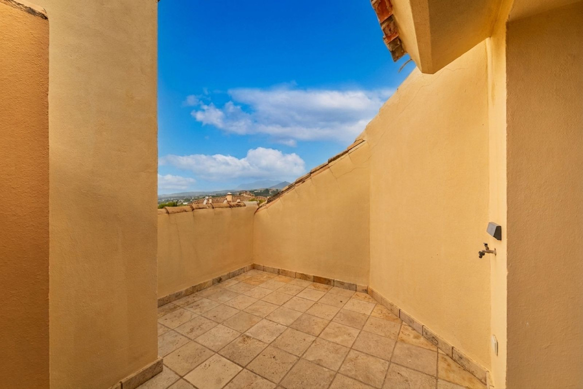 Appartement te koop in Nueva Andalucía | 5 slaapkamers H5470438