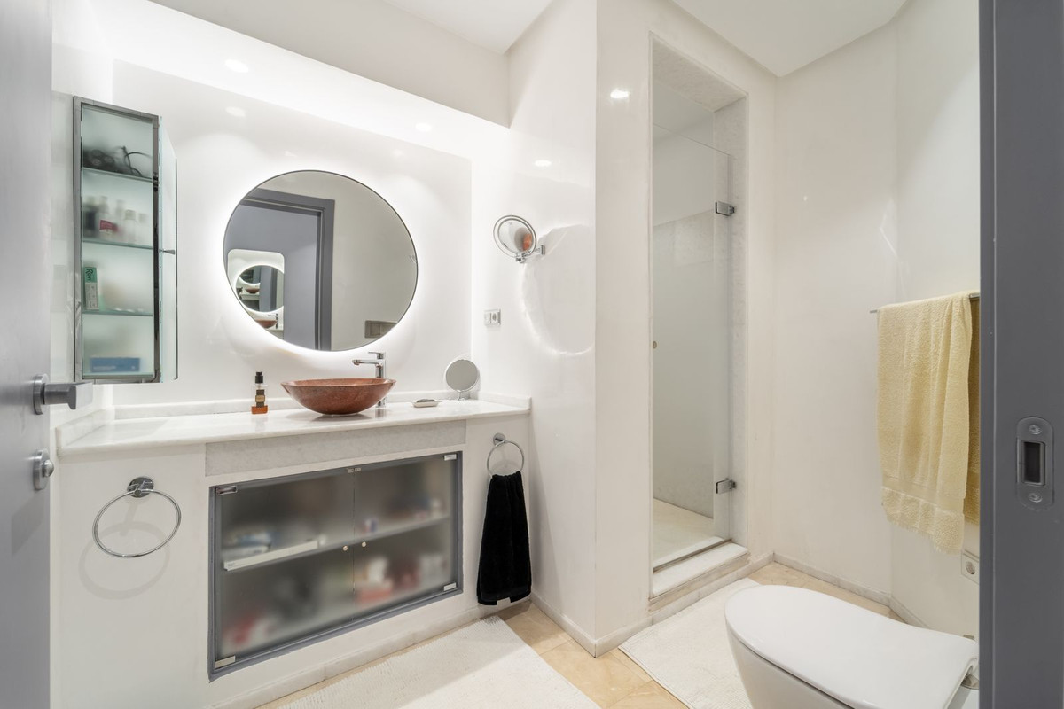 Appartement te koop in Nueva Andalucía | 5 slaapkamers H5470438