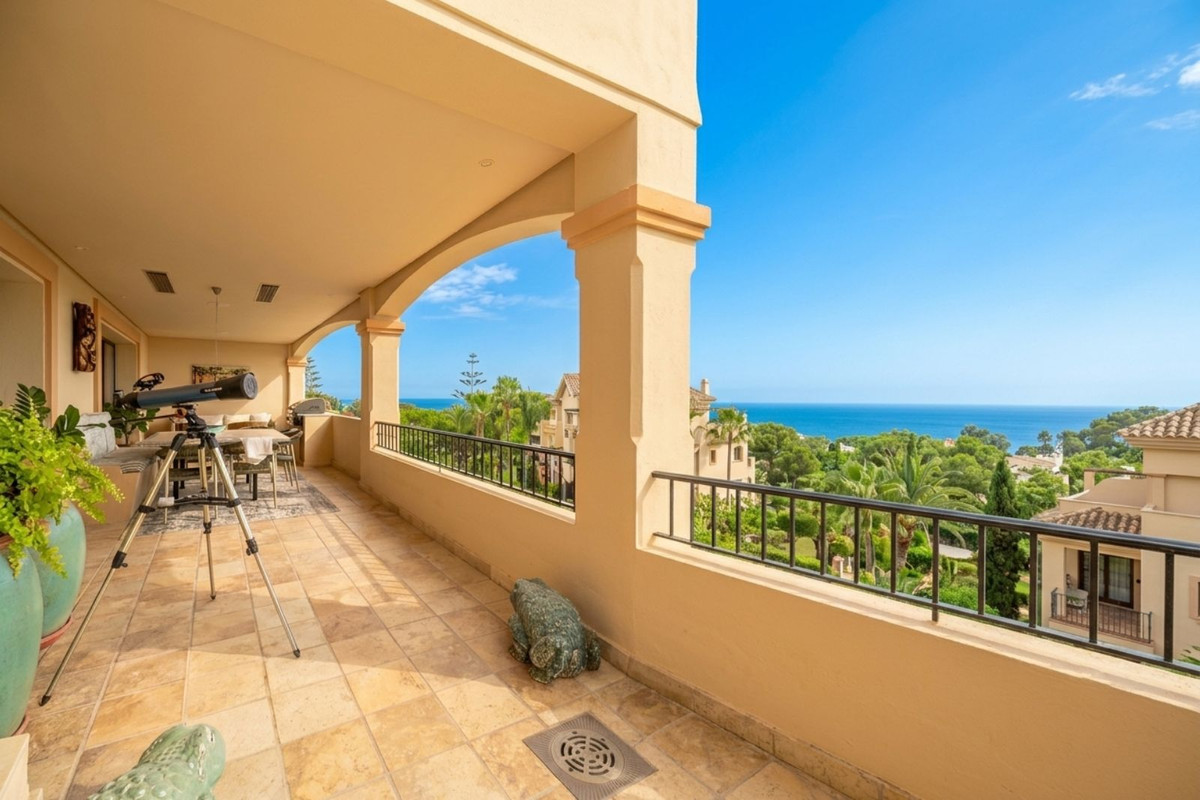 Appartement te koop in Nueva Andalucía | 5 slaapkamers H5470438