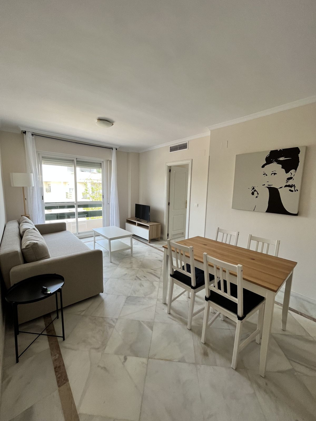 Appartement te koop in Nueva Andalucía | 1 slaapkamers H5471302