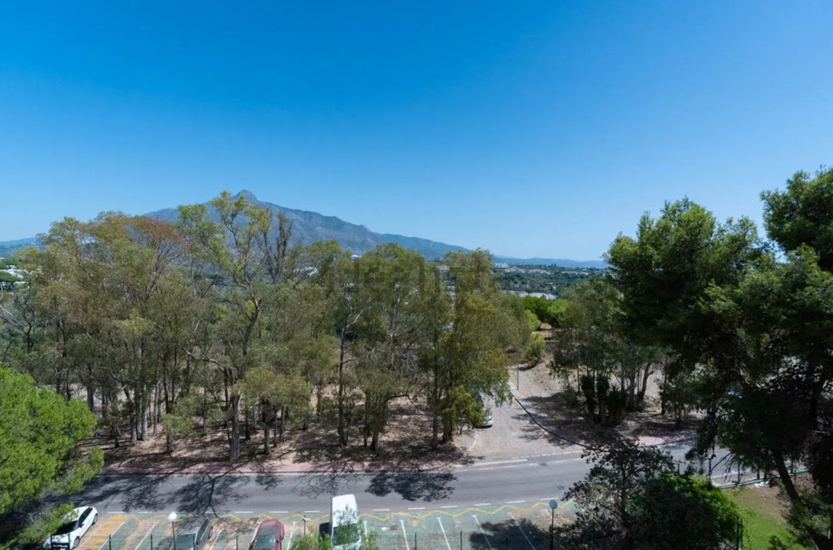 Appartement te koop in Nueva Andalucía | 2 slaapkamers H5471335