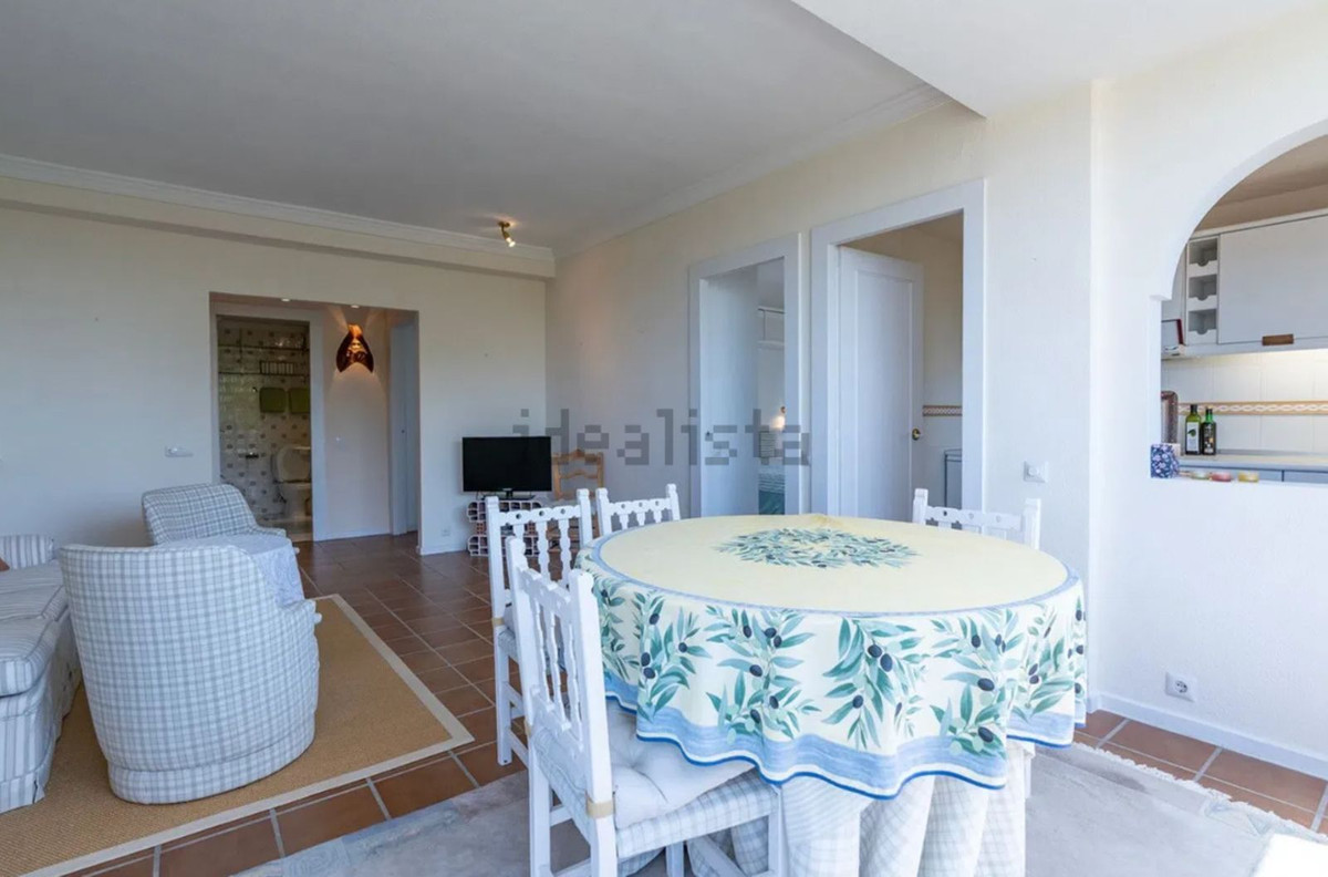 Appartement te koop in Nueva Andalucía | 2 slaapkamers H5471335